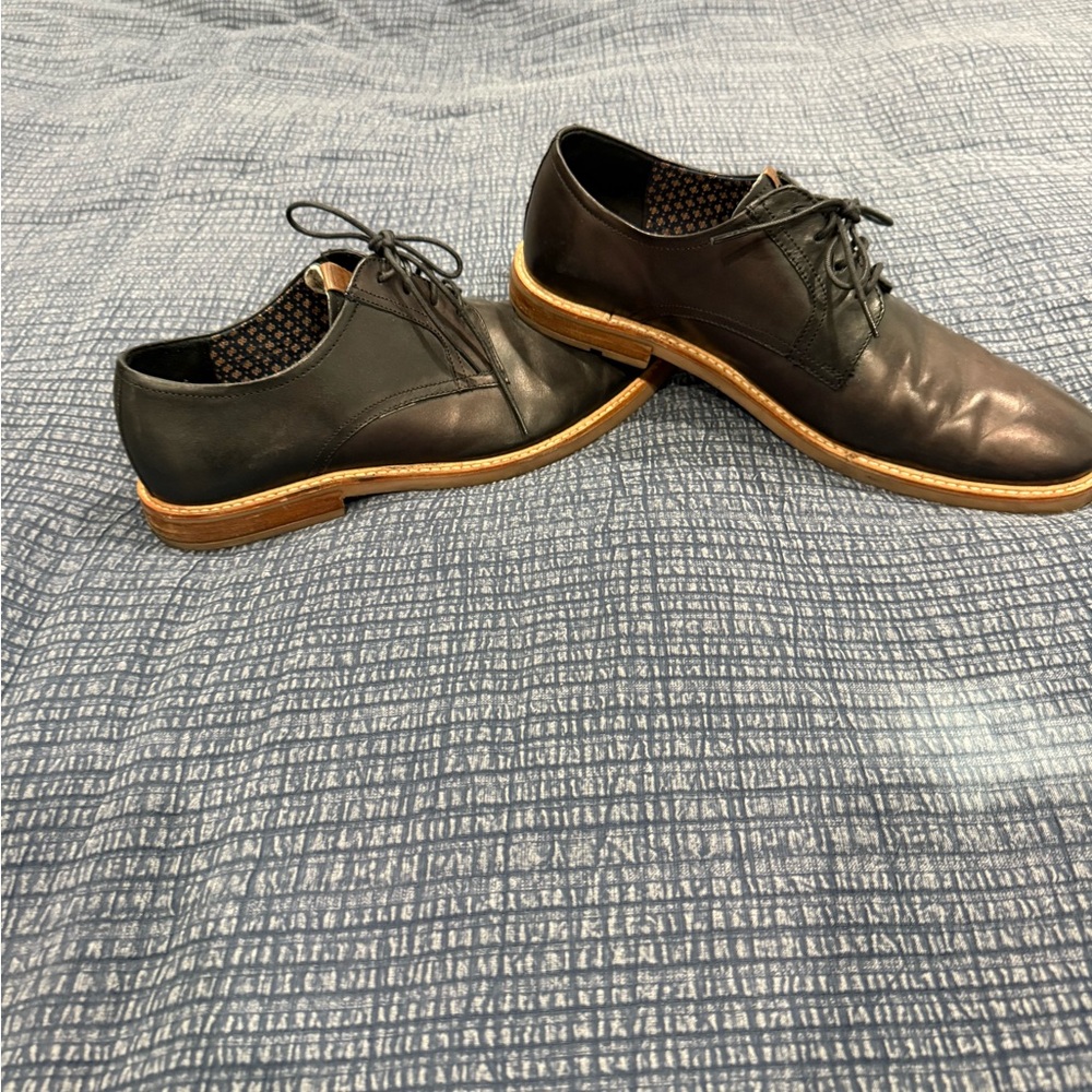Classic Black Leather Men's Shoes